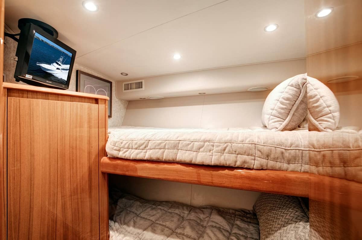 2009 Viking 64 Enclosed Bridge w/ Tower "High Life" photo 29