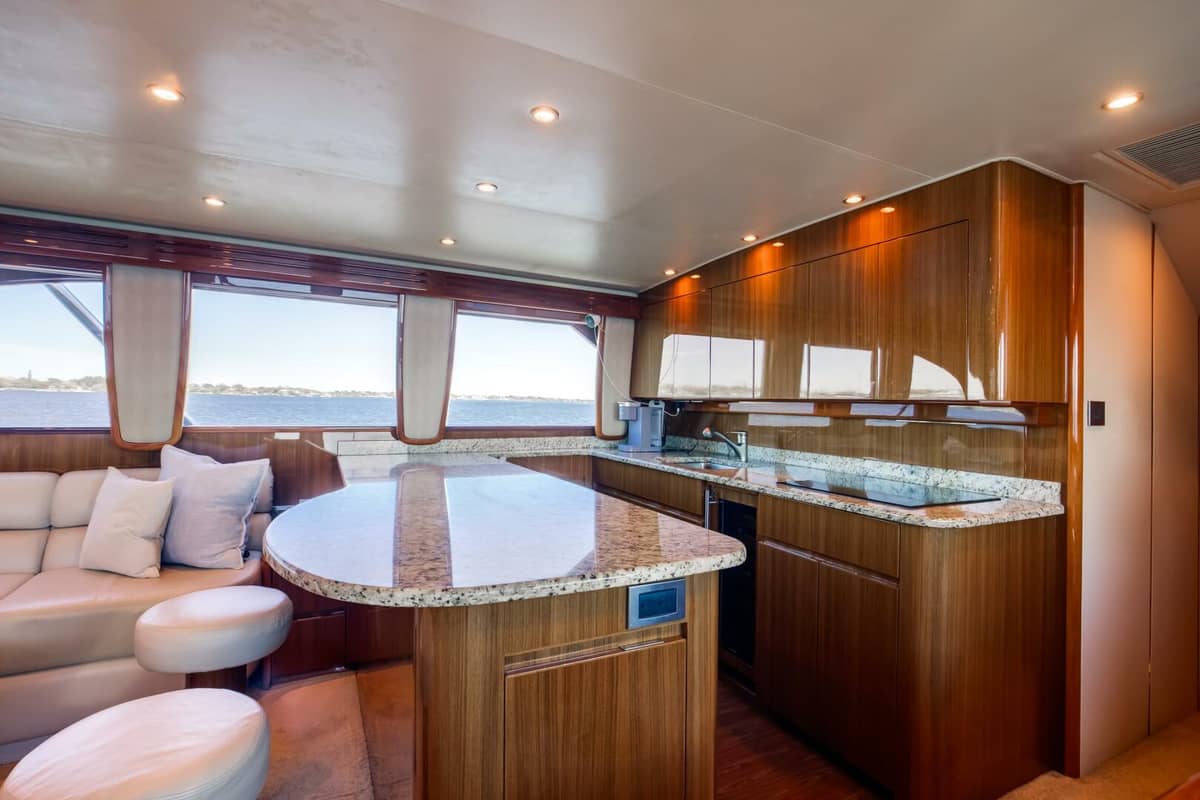 2009 Viking 64 Enclosed Bridge w/ Tower "High Life" photo 20