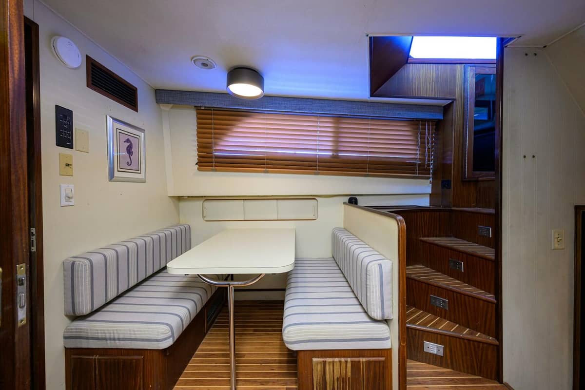 1987 Hatteras 63 Motor Yacht "Phantom" photo 12