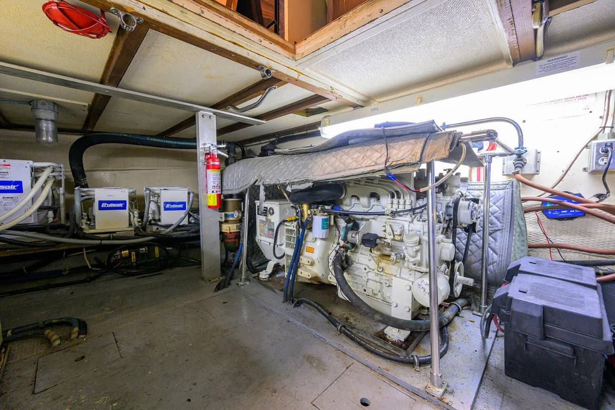 1987 Hatteras 63 Motor Yacht "Phantom" photo 57