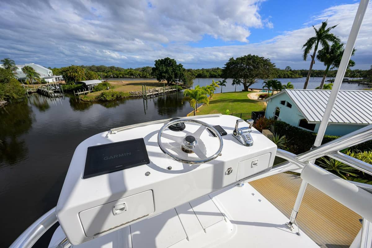 2013 Hatteras GT63 "Reelin N Dealin" photo 30