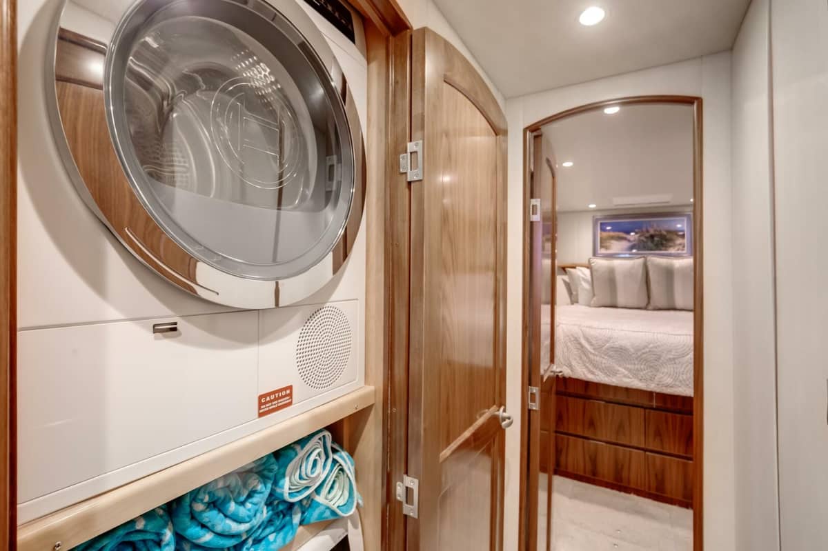2019 Viking 62 Convertible "On the Edge III" photo 13