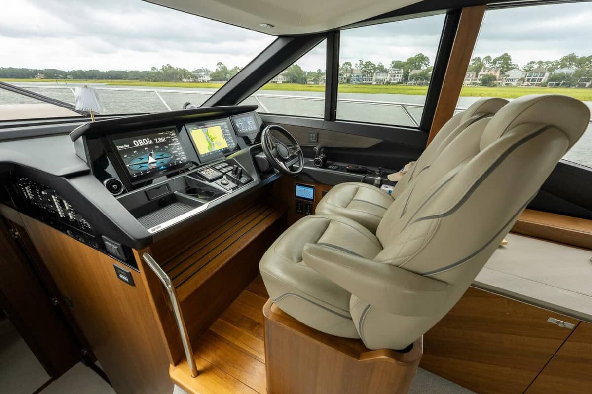2021 Princess S62 "Regent" photo 48