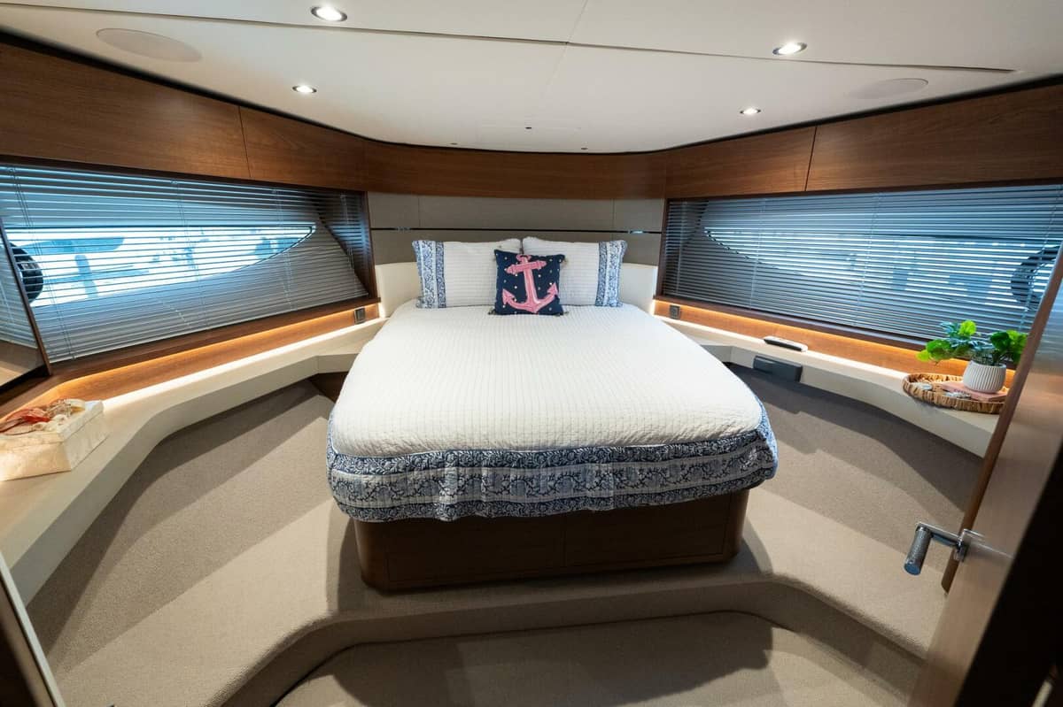 2021 Princess S62 "Regent" photo 60