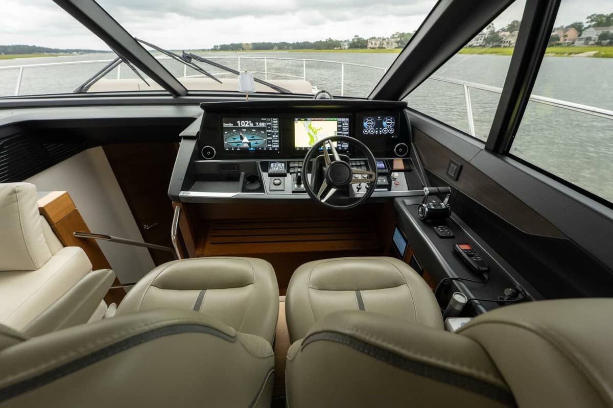 2021 Princess S62 "Regent" photo 50