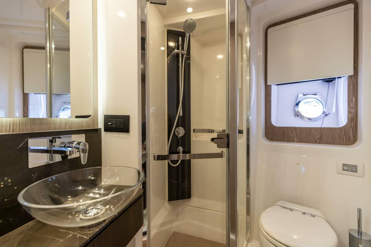 2021 Azimut S6 Sport Fly "Azure" photo 23