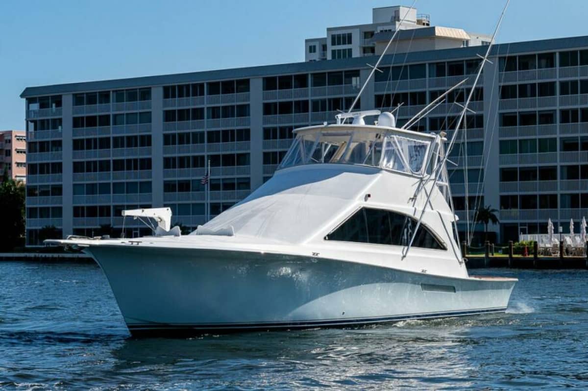 1999 Ocean Yachts 60 Convertible "ALE & RYE" photo 2