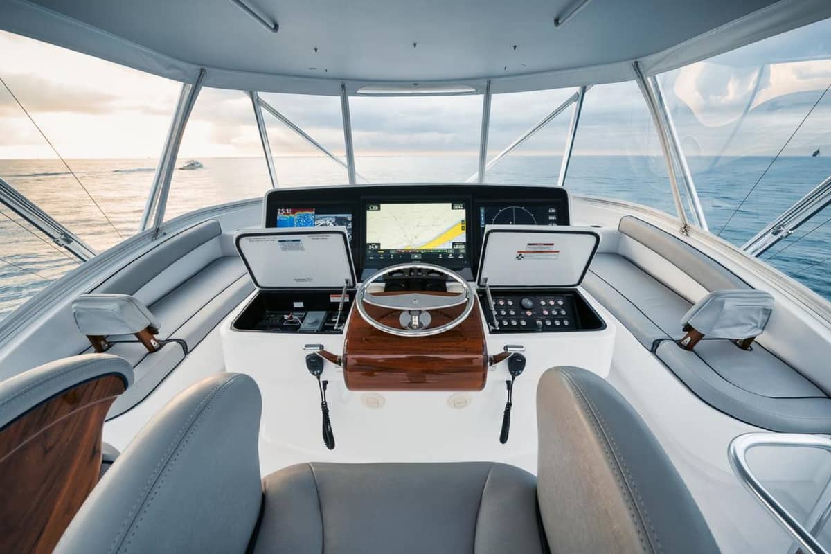 2020 Hatteras Convertible GT59 "Ziggy" photo 22