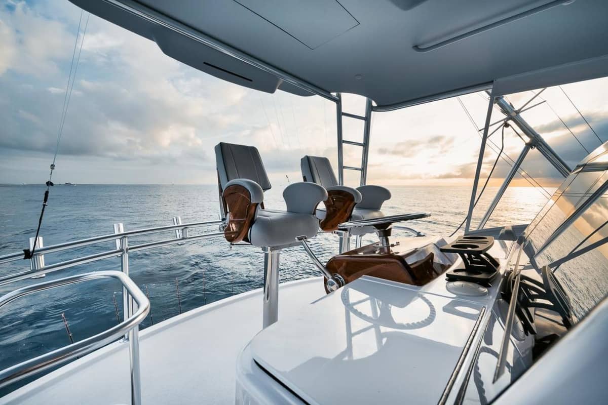 2020 Hatteras Convertible GT59 "Ziggy" photo 29