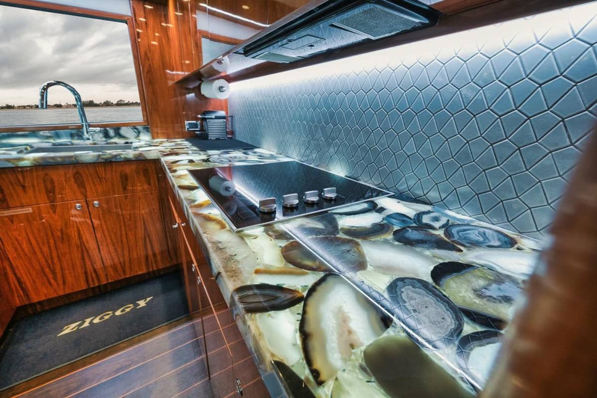 2020 Hatteras Convertible GT59 "Ziggy" photo 6