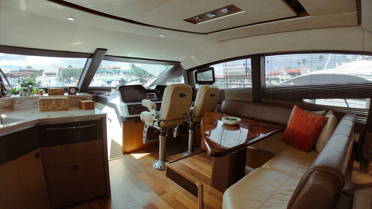 2016 Sea Ray L590 Fly "INCOGNITO" photo 9
