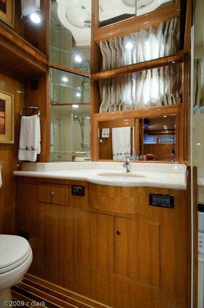 2005 Ocean Alexander 58 Motor Yacht "Momentum III" photo 16