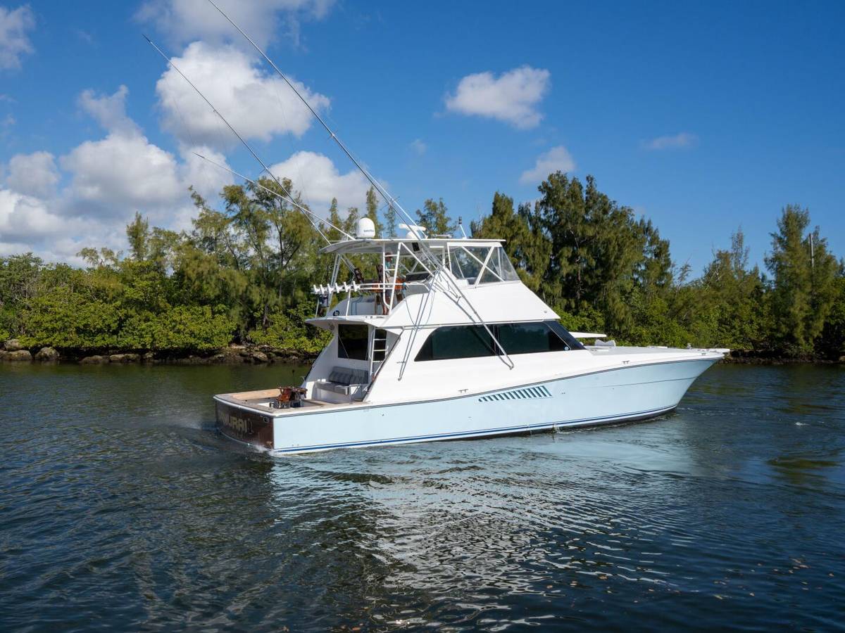 1998 Viking 58 Convertible "BAREFOOT" photo 3