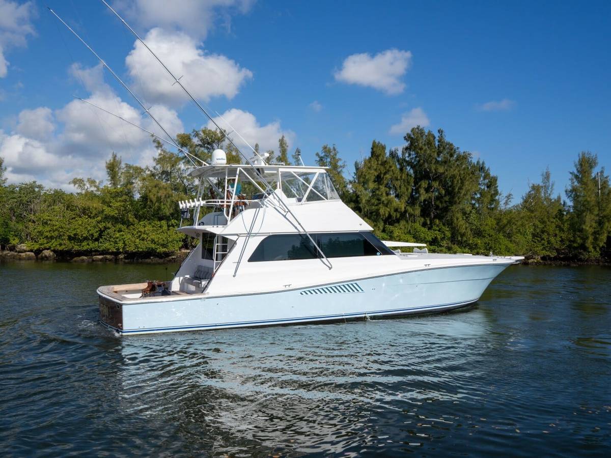 1998 Viking 58 Convertible "BAREFOOT" photo