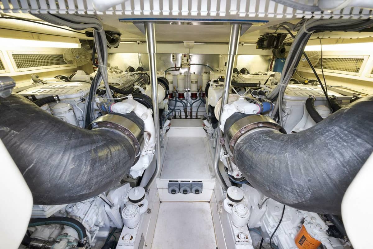 2004 Ocean Yachts 57 Enclosed Bridge Convertible "Positive Attitude" photo 29