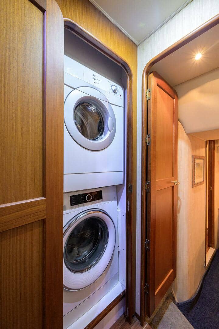 2006 Ocean Yachts 57 Super Sport "HOOK EM DANO" photo 45