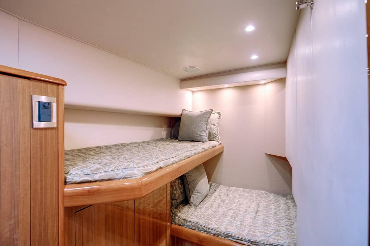 2007 Viking 56 Convertible "GIANNA MARIE" photo 10