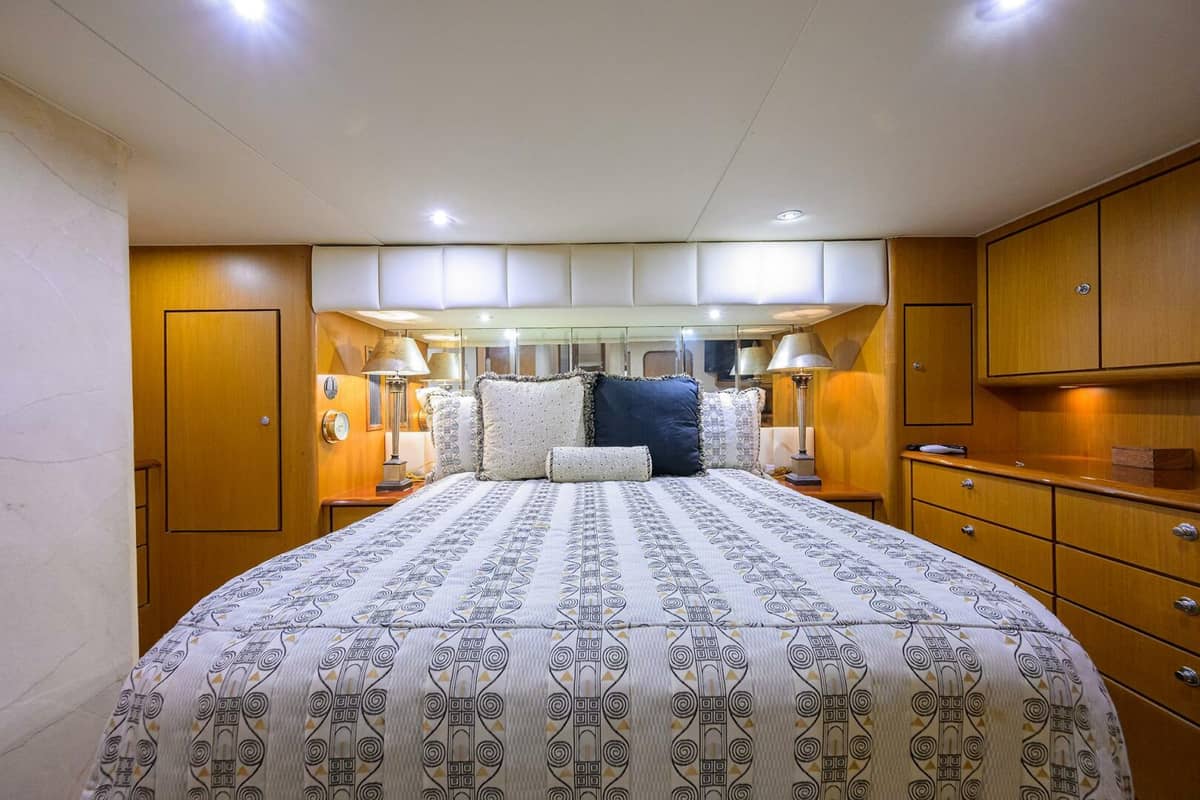 2001 Ocean Yachts 56 Super Sport "MEMBERS ONLY" photo 58