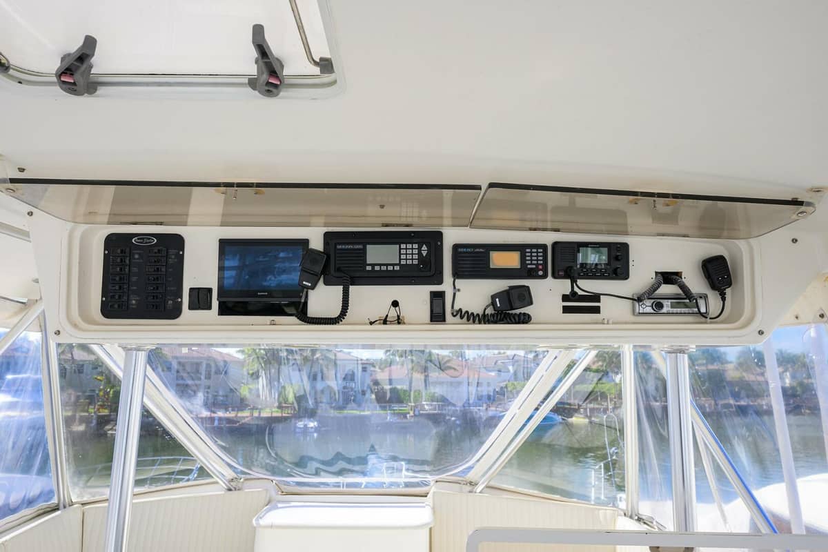 2001 Ocean Yachts 56 Super Sport "MEMBERS ONLY" photo 27
