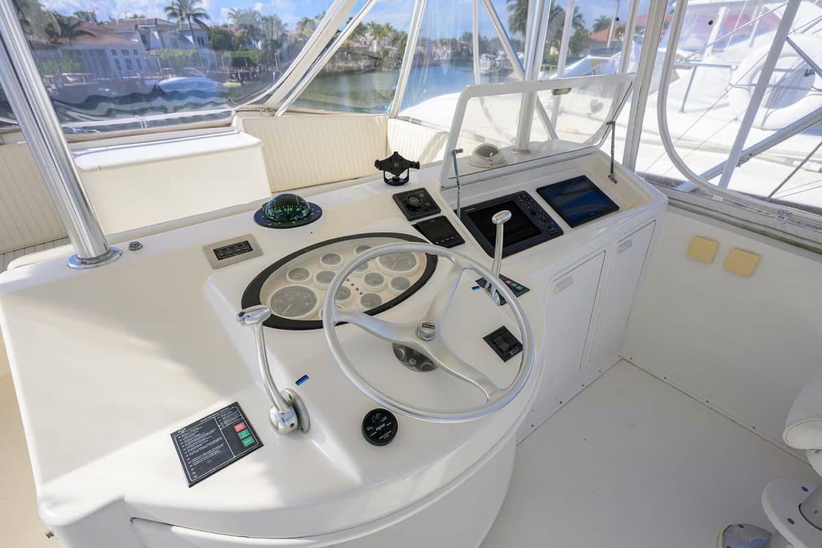 2001 Ocean Yachts 56 Super Sport "MEMBERS ONLY" photo 24