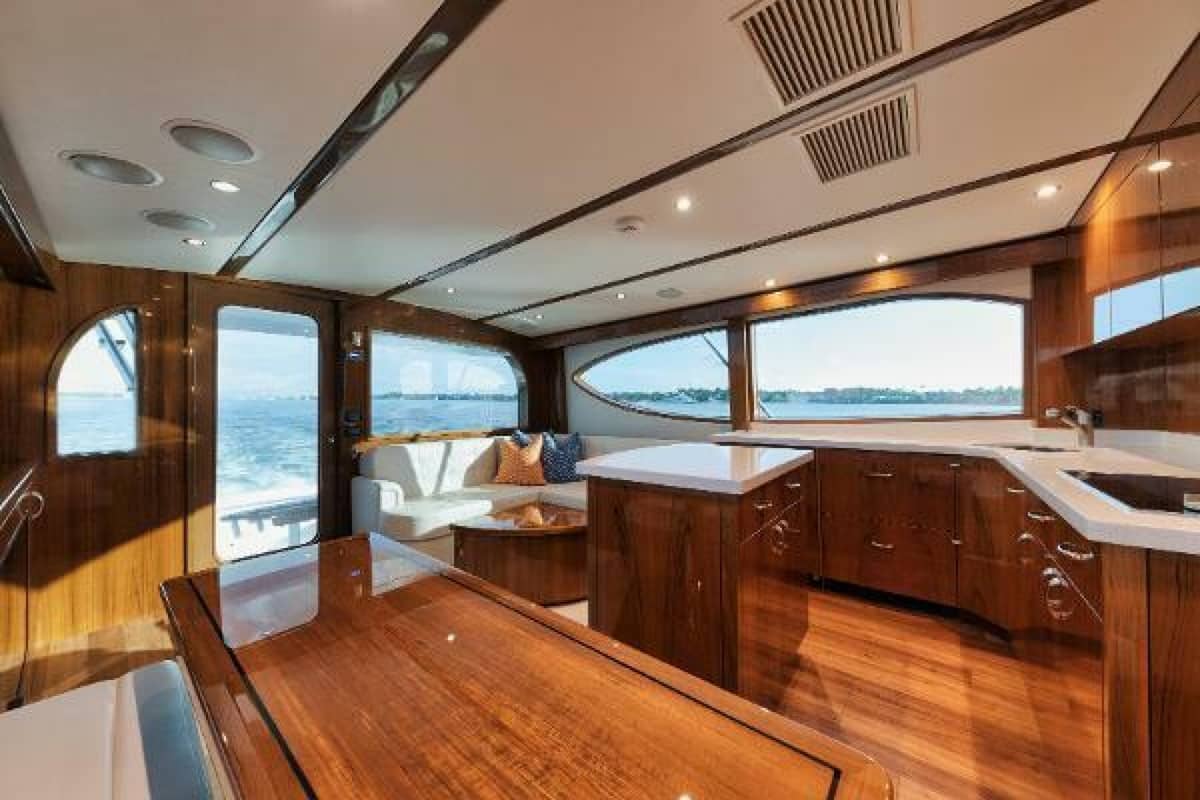 2018 Hatteras GT54 "5 J’s" photo 11