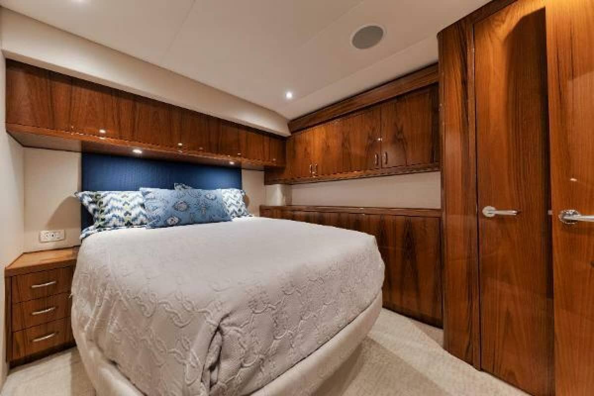 2018 Hatteras GT54 "5 J’s" photo 21
