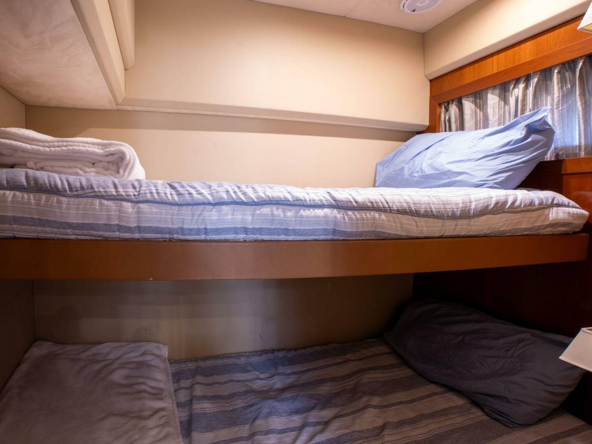 2008 Princess V53 "Road Runner" photo 2