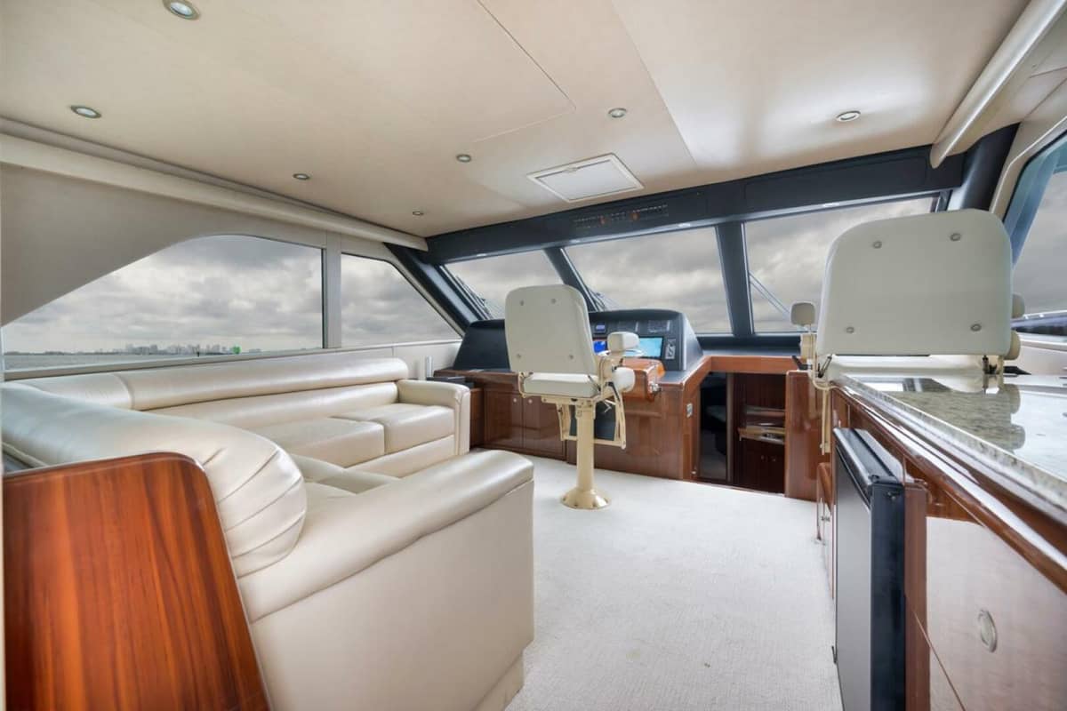 2007 Viking 52 Sport Coupe "Smooth Operator" photo 3