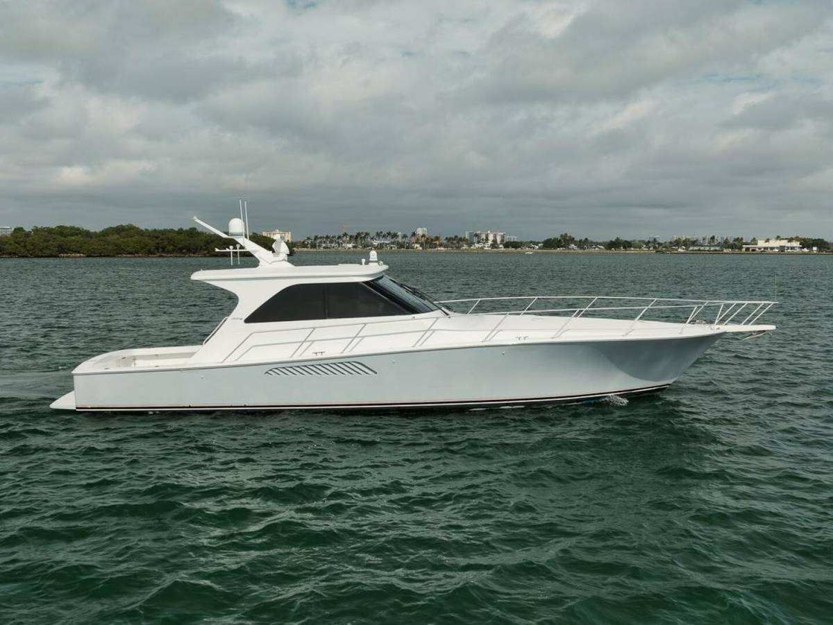 2007 Viking 52 Sport Coupe "Smooth Operator" photo