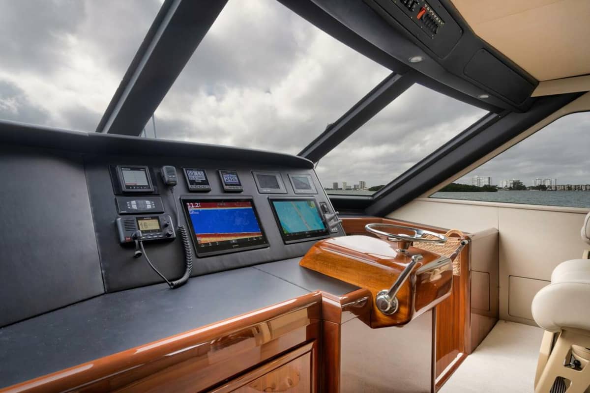 2007 Viking 52 Sport Coupe "Smooth Operator" photo 11