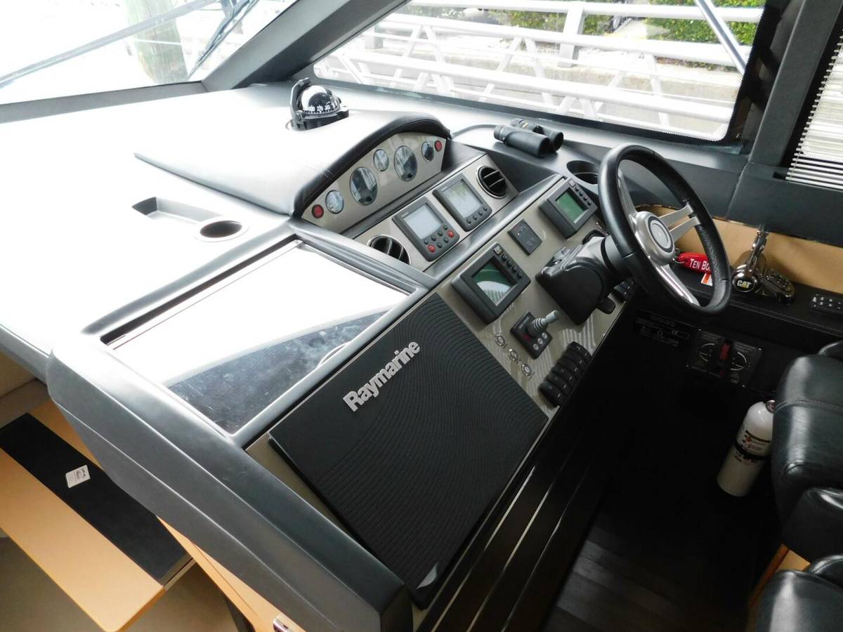 2011 Princess V52 "SEA-RIOS" photo 16