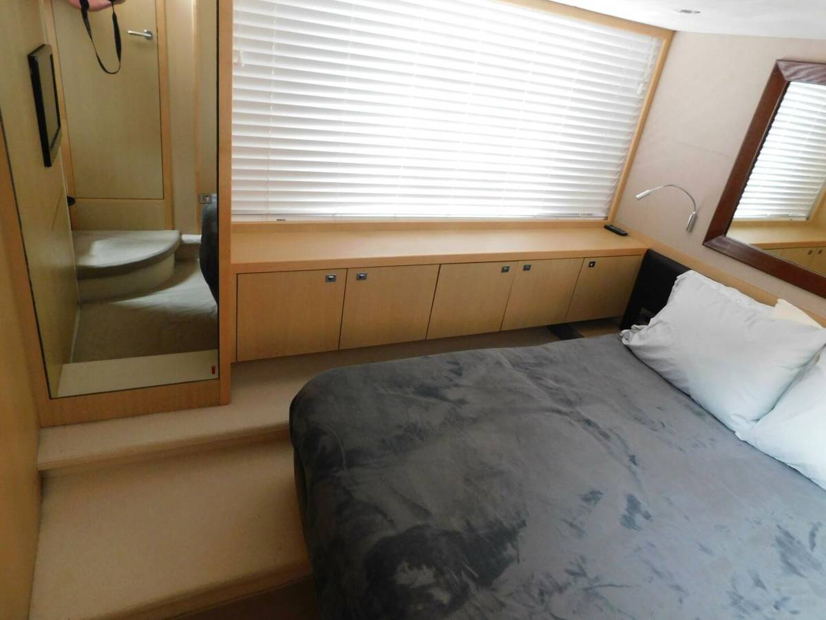 2011 Princess V52 "SEA-RIOS" photo 26