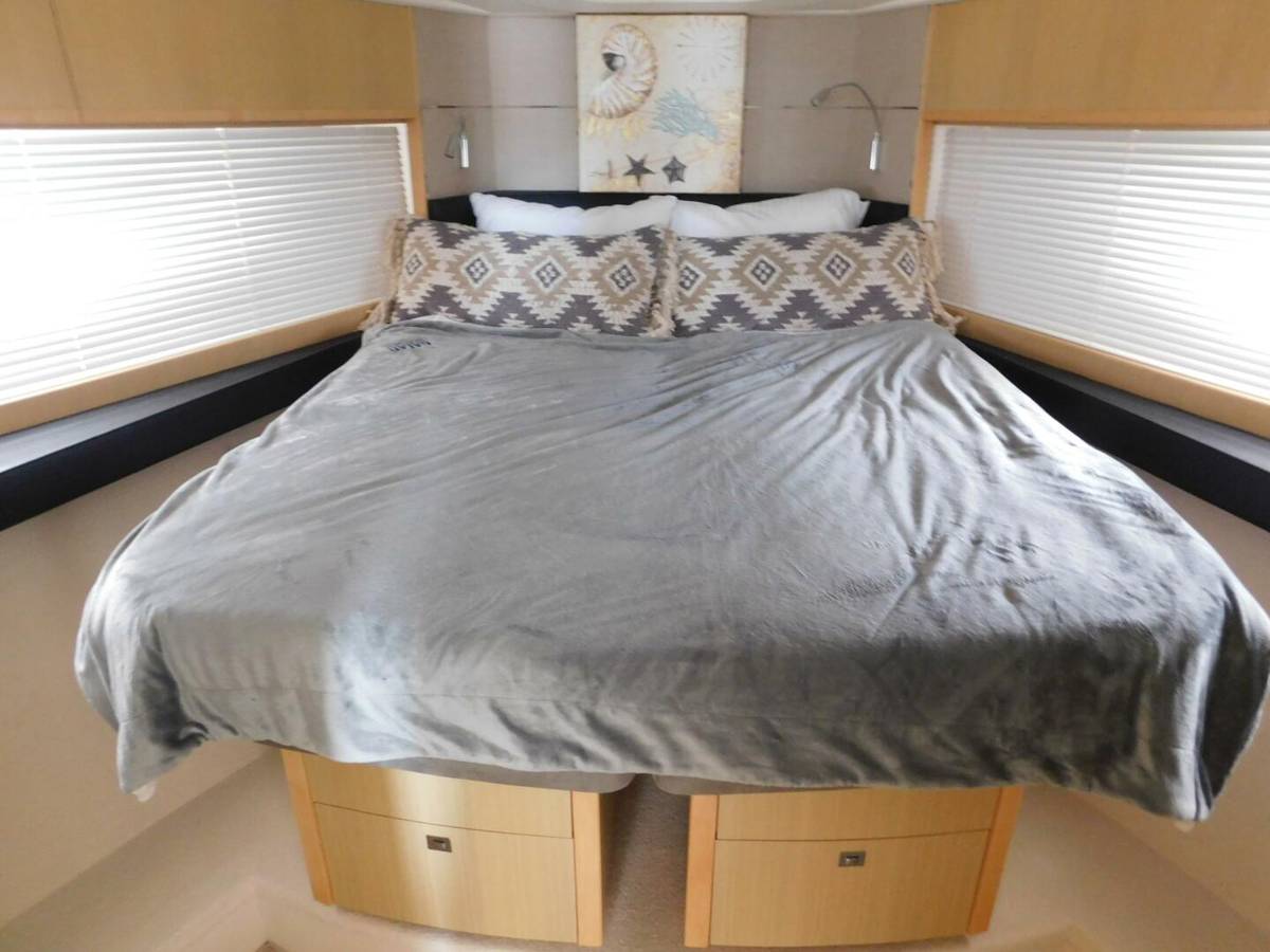 2011 Princess V52 "SEA-RIOS" photo 11