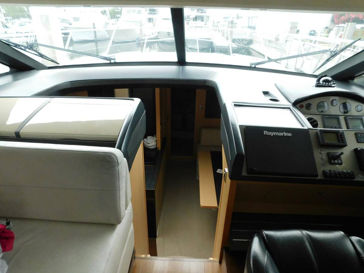 2011 Princess V52 "SEA-RIOS" photo 18