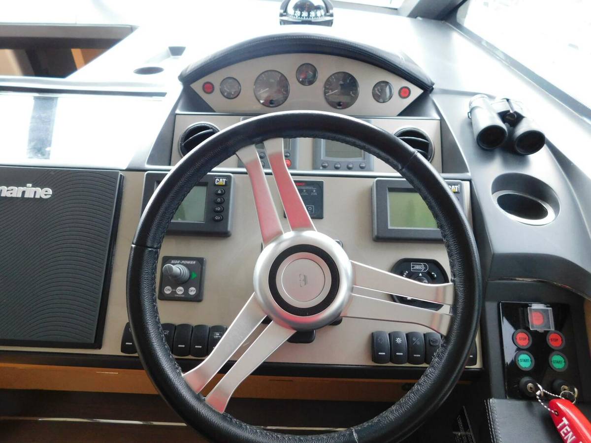 2011 Princess V52 "SEA-RIOS" photo 15