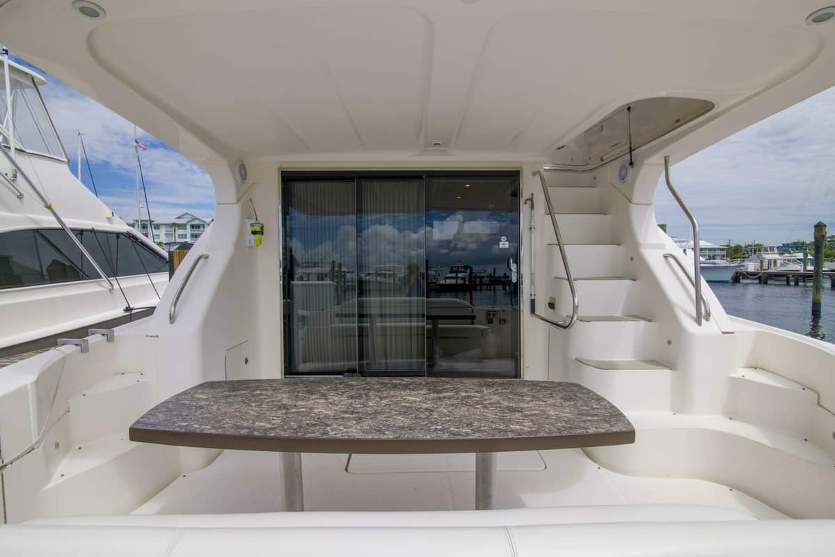 2009 Silverton 52 Ovation "IMMERSED" photo 24