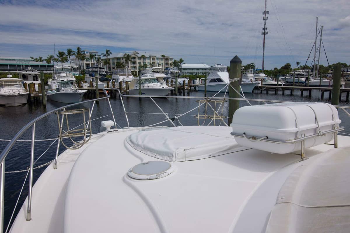 2009 Silverton 52 Ovation "IMMERSED" photo 30