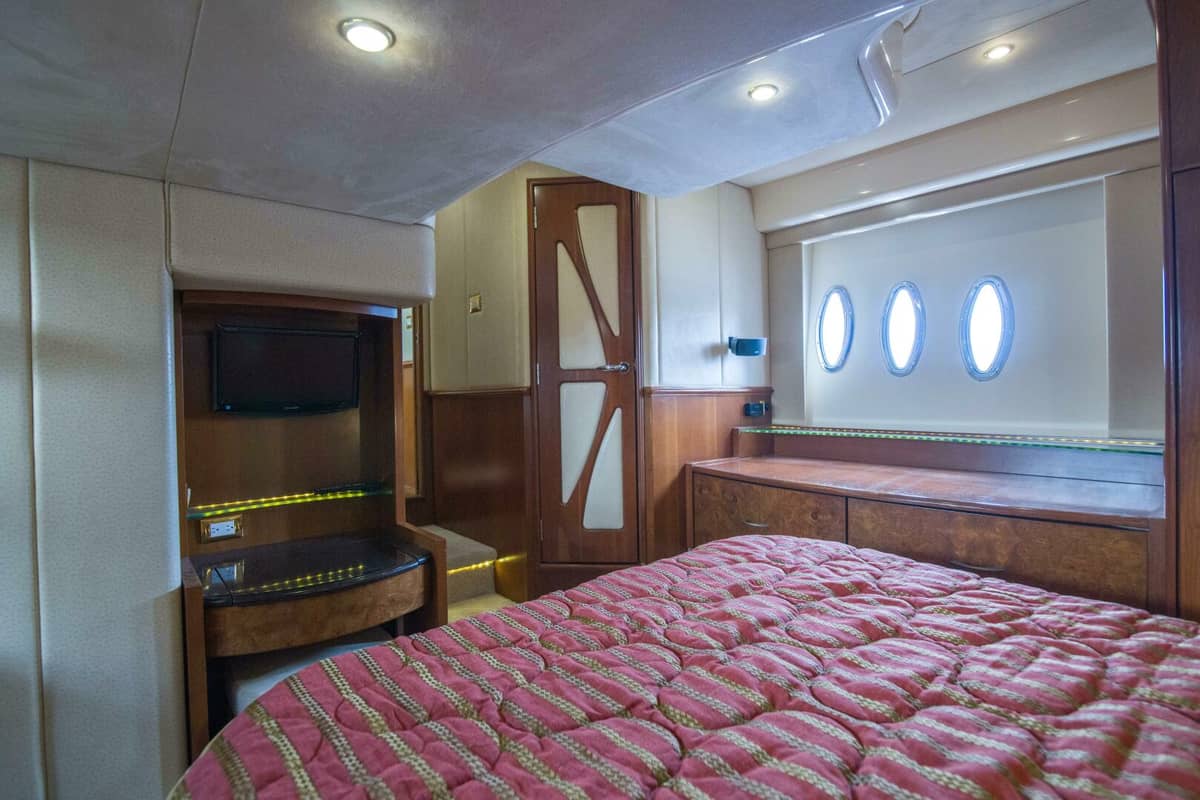 2009 Silverton 52 Ovation "IMMERSED" photo 55