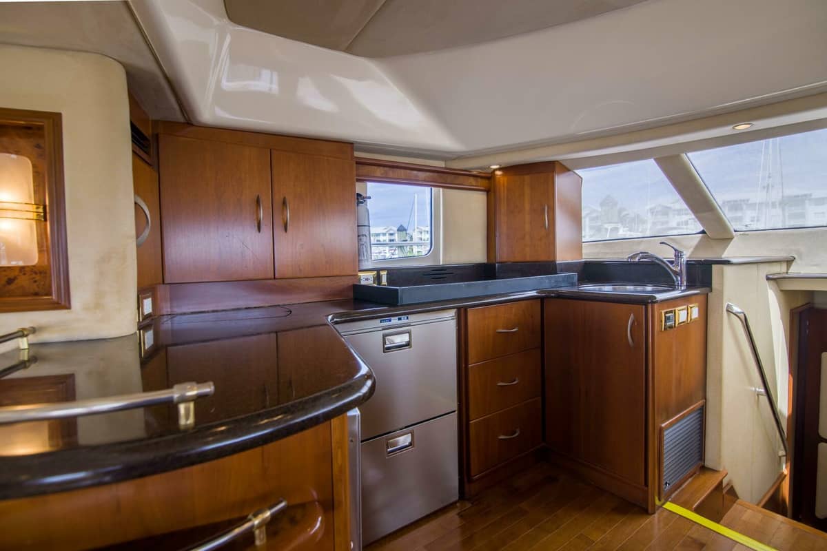 2009 Silverton 52 Ovation "IMMERSED" photo 42