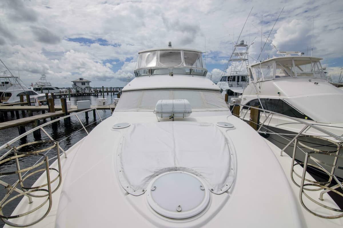 2009 Silverton 52 Ovation "IMMERSED" photo 27