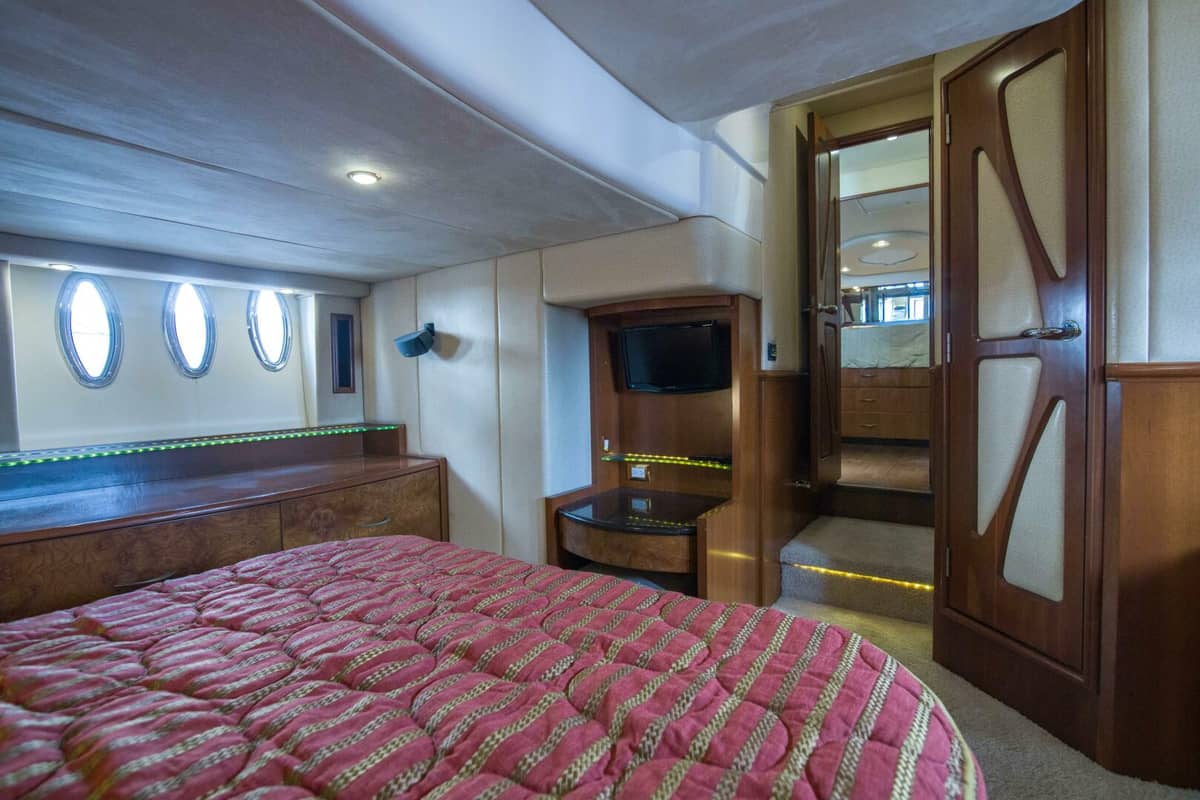 2009 Silverton 52 Ovation "IMMERSED" photo 56