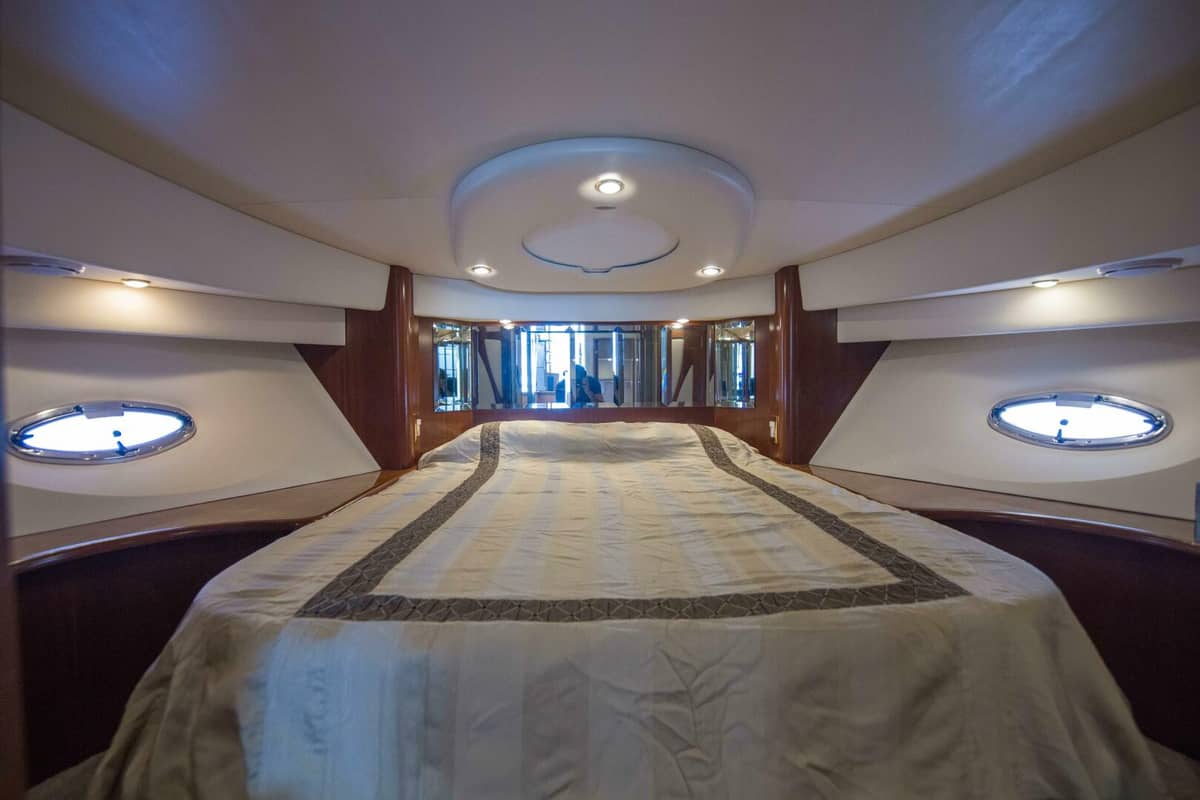 2009 Silverton 52 Ovation "IMMERSED" photo 64