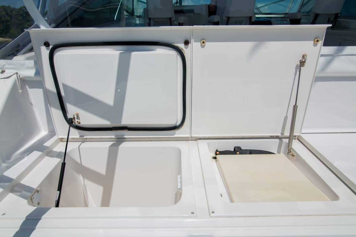 2001 Viking 50 Express "Tiger Six" photo 44