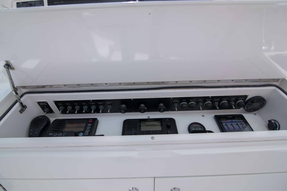2001 Viking 50 Express "Tiger Six" photo 30