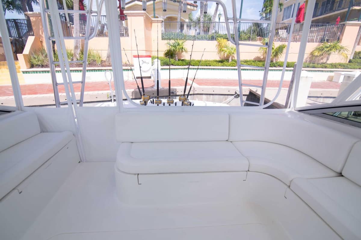 2001 Viking 50 Express "Tiger Six" photo 38
