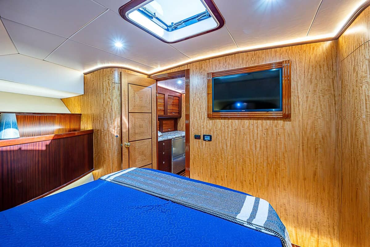 2022 Maverick 50 Sport Yacht photo 15