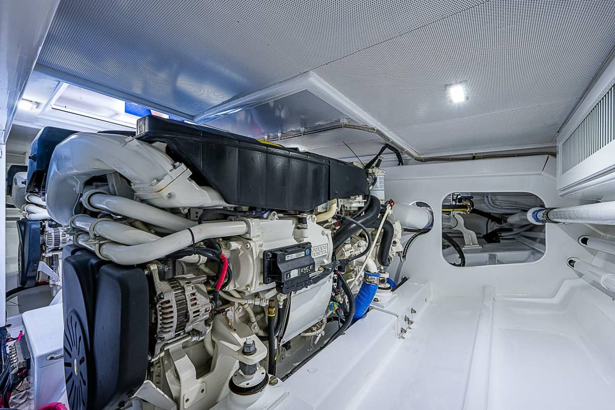 2022 Maverick 50 Sport Yacht photo 28