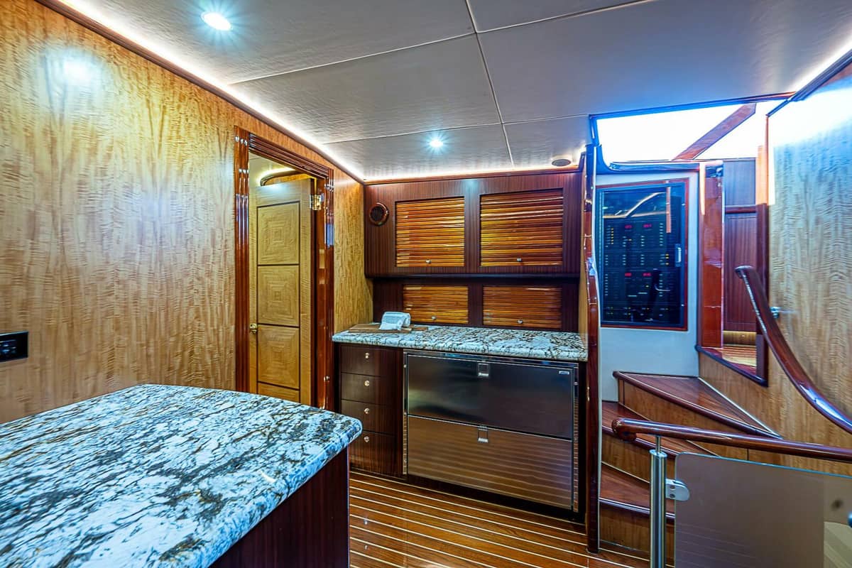 2022 Maverick 50 Sport Yacht photo 13