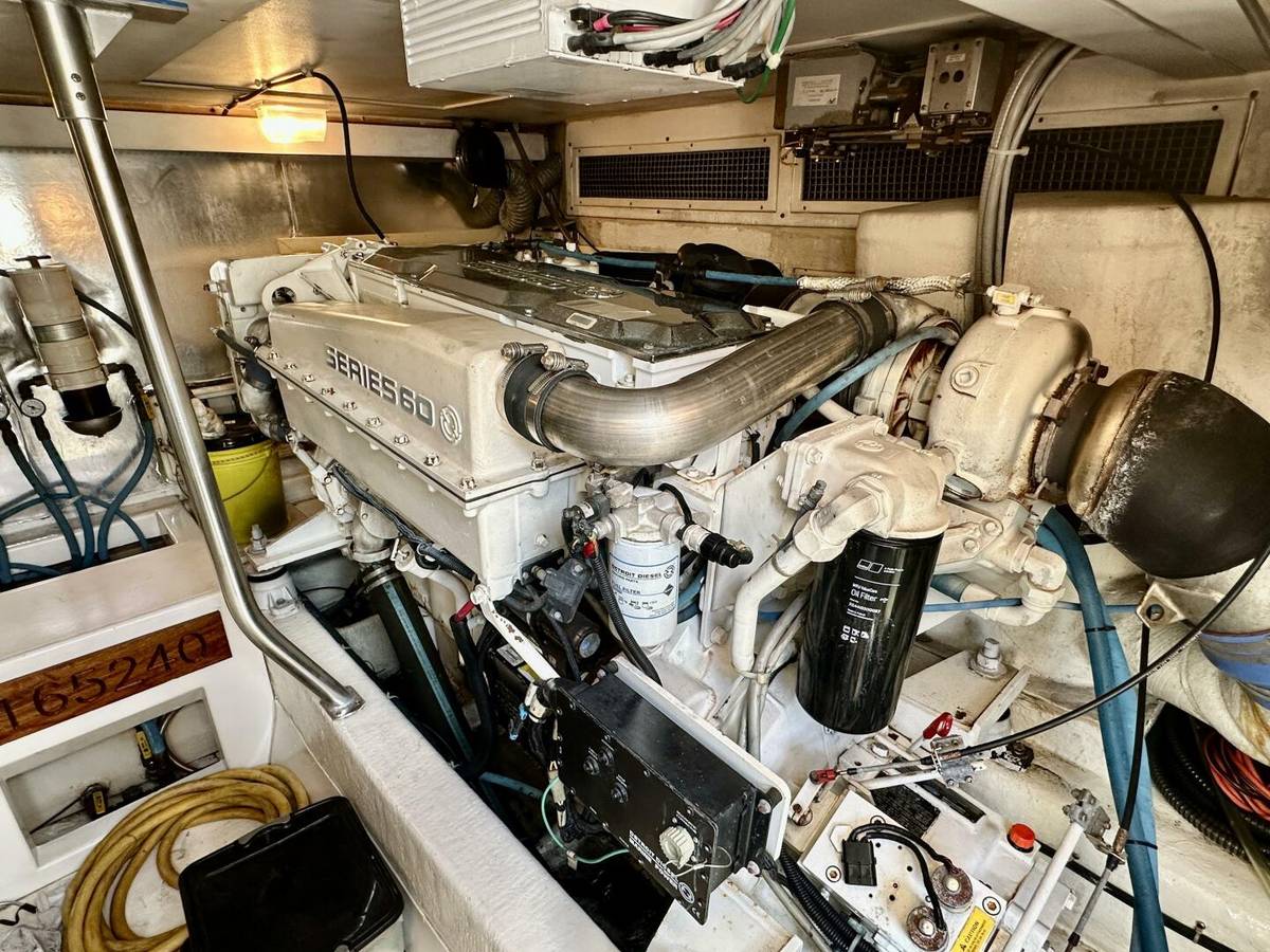 2005 Ocean Yachts 50 Super Sport "GOLD COAST" photo 33