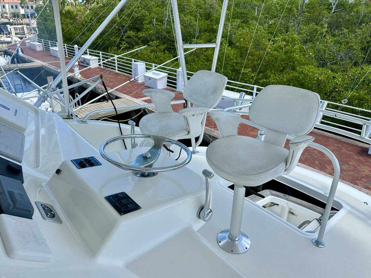 2005 Ocean Yachts 50 Super Sport "GOLD COAST" photo 8